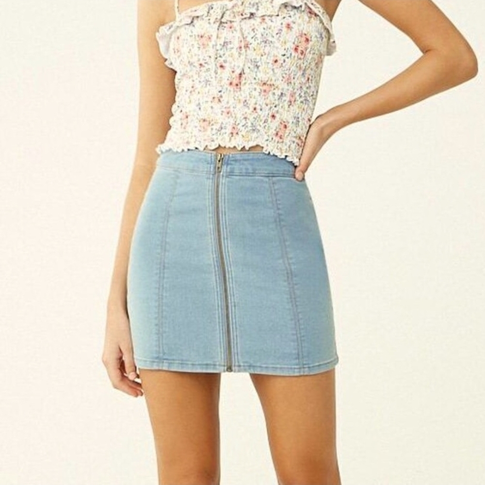 Forever 21 Zip Up Denim Mini Skirt L